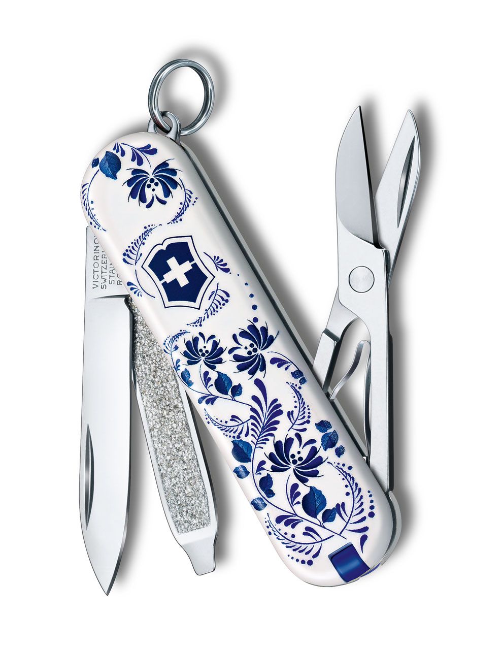 Kapesní nůž Victorinox Classic 0.6223.L2110 Porcelain Elegance , porcelán , porcelan , cibulák , cibulovy vzor